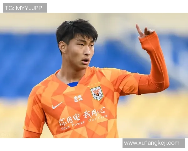 鲁能足球:比赛实录、球员动态与赛季回顾 鲁能足球:比赛实录、球员动态与赛季回顾